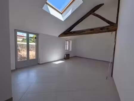 location maison 2 pièces 65 m² à jouy-le-châtel (77970)  700 €