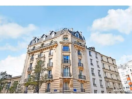 appartement 2 pièces 54 m²