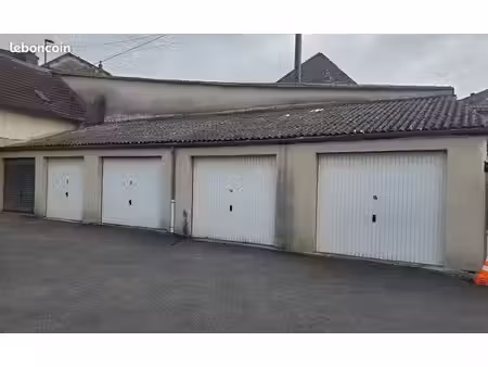 box-parking fermé etampes