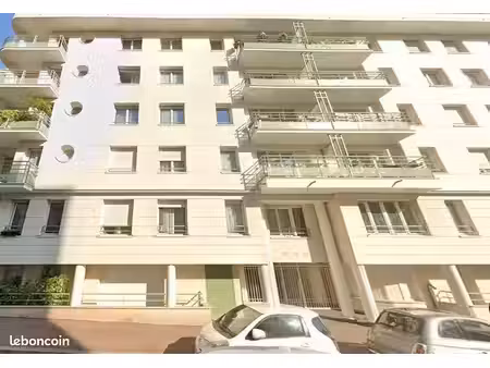 appartement 2 pièces 60 m²