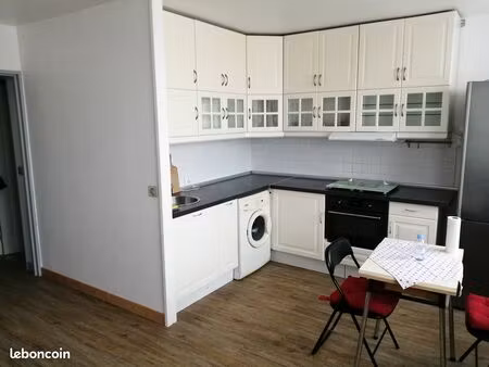 studio 30 m2 + place de parking - nanterre