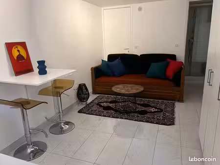 studio meublé