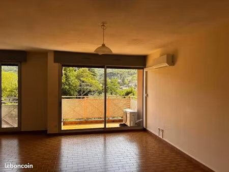 appartement 3 pièces 70 m²