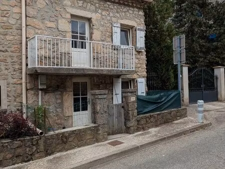petite maison pleine de charme