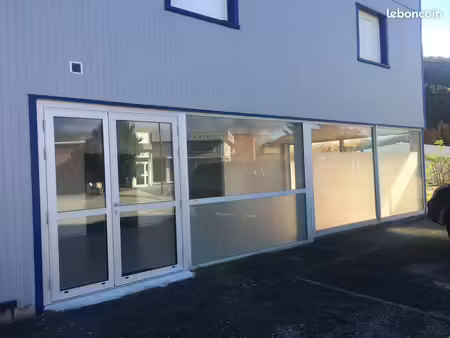 locaux 100m² privas