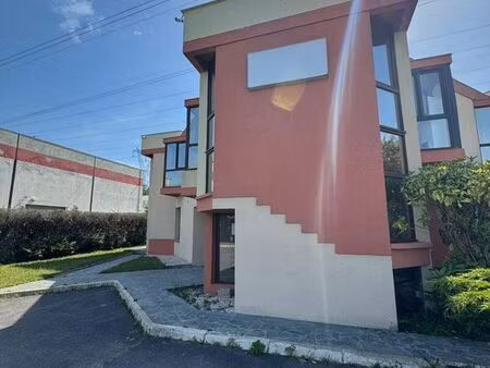 local 60 m² marcoussis