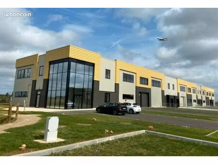 local d'activite 3042 m² villebon sur yvette