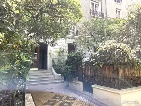 appartement 1 pièce 10 m²