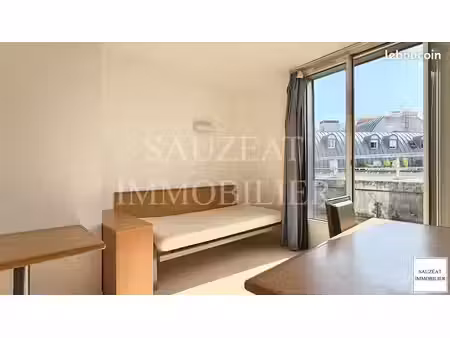 studio 1 pièce 19 m²