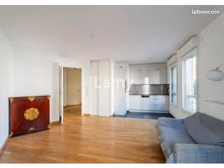 appartement 3 pièces 56 m²