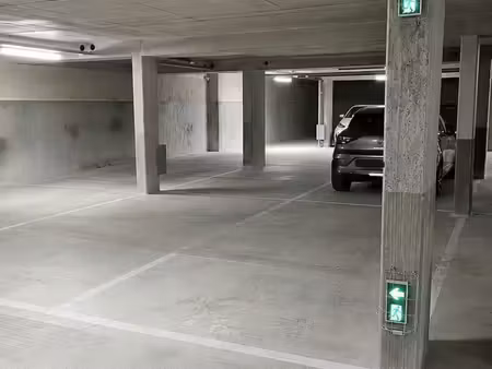 loue place de parking - suresnes