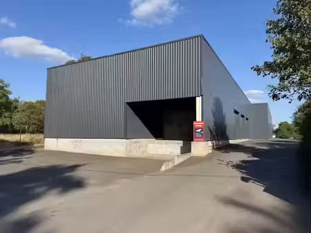 vente locaux professionnels 1 pièce 468 m² à grez-sur-loing (77880)  399 000 €