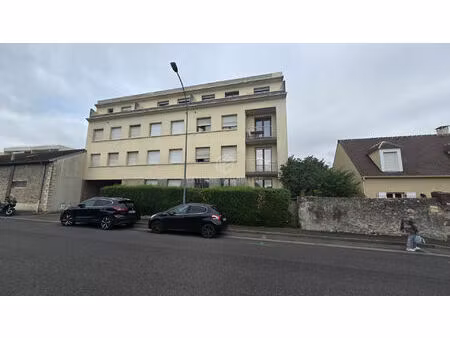 appartement crepy en valois 2 pièce(s) avec cave et parking