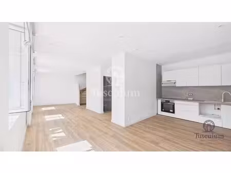à louer – appartement duplex t3 de 77 69 m² à algrange
