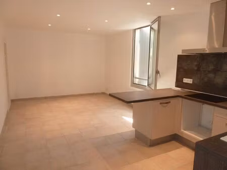 appartement graveson 3 pièce(s) 55 m²