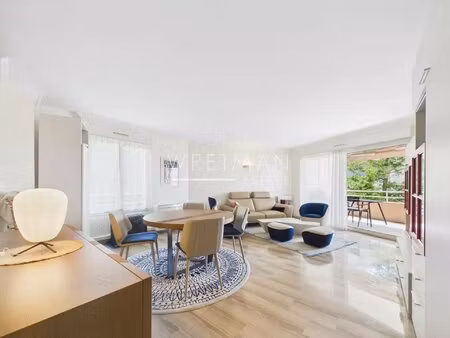 magnifique appartement 3 pièces avec terrasse  aperçu mer et garage - le cannet