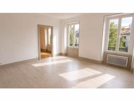 a louer sur mulhouse  secteur dornach appartement 3 pièces r