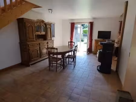 chambre meublée / saint cyr en val - idéal étudiant(e)