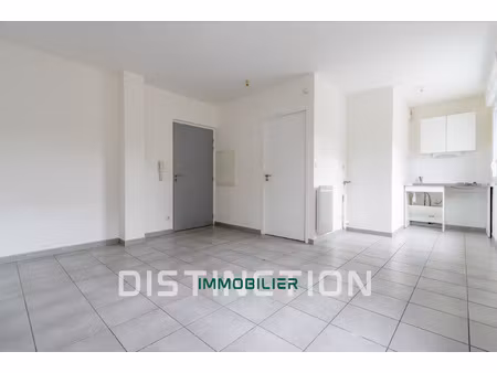 le grand blottereau - grand studio de 25m2 - stationnnement