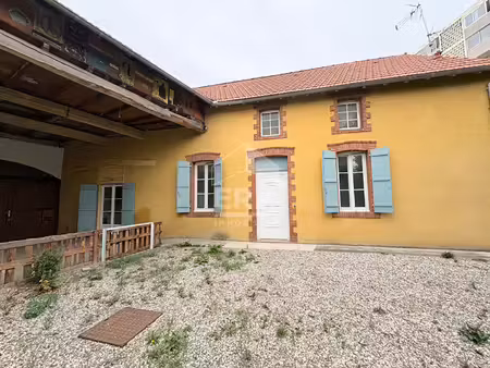 appartement 3 pièces à vendre à tarbes - rez-de-chaussée avec jardin