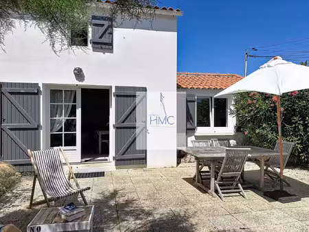 maison avec dépendance au calme  proche du centre de barbâtr