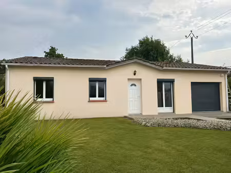 location maison 4 pièces 99 m² à fauguerolles (47400)