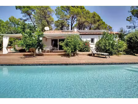 a vendre en exclusivité ! figanières maison de plain-pied 120 m² 3 chambres piscine et ter