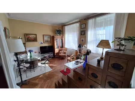 location meublée appartement 2 pièces 54 m² à lyon 4ème (69004)  980 €