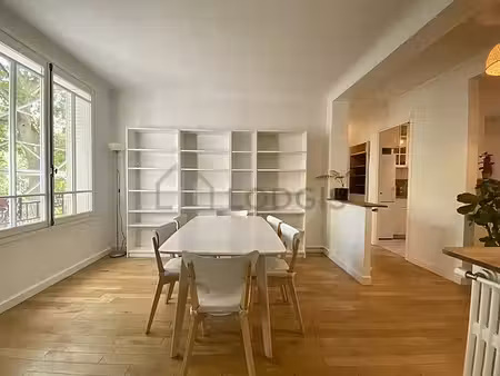 appartement 2 chambres meublé avec ascenseur  concierge et local à vélos