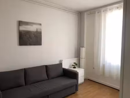 location meublée appartement 1 pièce 17 m² à paris 20ème (75020)  800 €