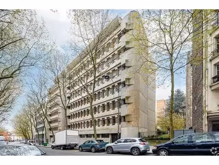 location local d’activités paris 75019 1016m²