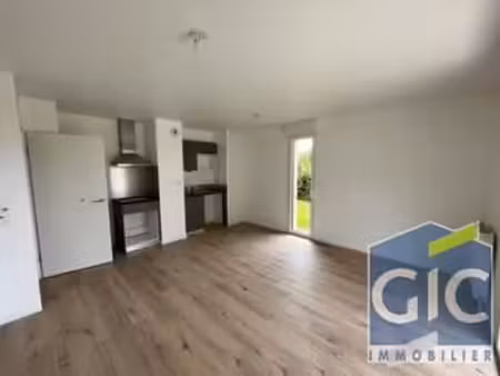 location appartement 3 pièces à carpiquet (14650) : à louer 3 pièces / 58m² carpiquet
