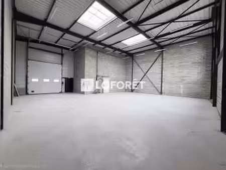 location bureaux et commerces à oissel (76350) : à louer / 322m² oissel