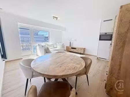 appartement 1 chambre entièrement rénové et prêt à emména...