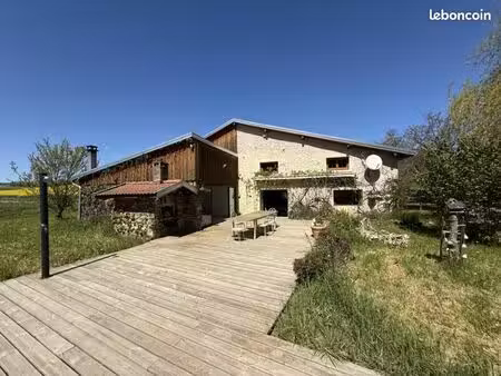 ferme 5 pièces 158 m²