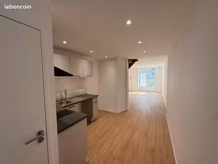 maison entièrement rénovée a sartilly