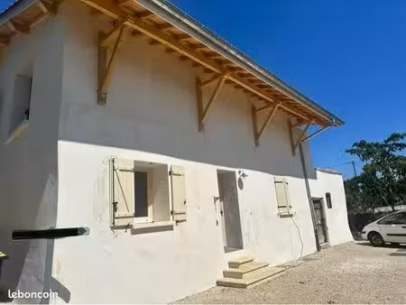 charmante maison de village à saint eloi (hameau mas plomb)