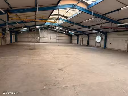location hangar  depot  atelier  stockage