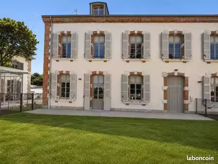 appartement 4 pièces 77 m²