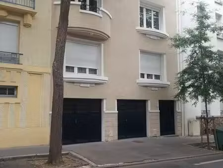 beau f3 avec garage oudinot