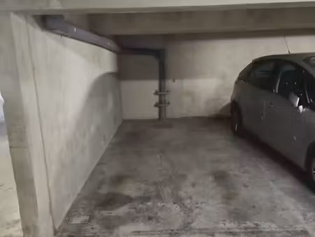 location parking st gabriel 13014