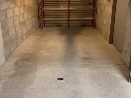 recherche box à louer ou parking