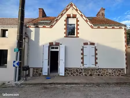 location maison 4 chambres et un bureau