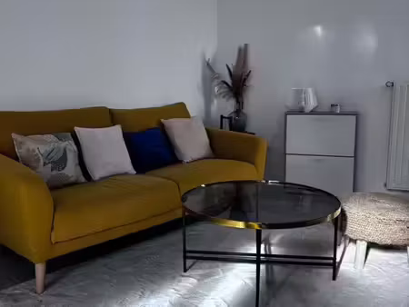 maison cette ville avec patio
