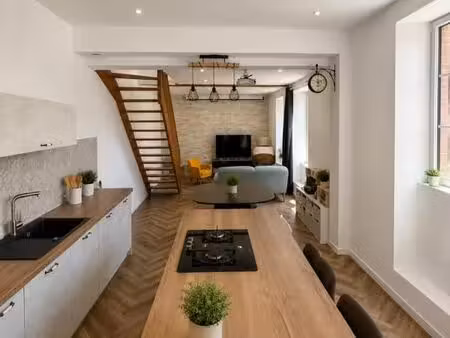 maison de ville 4 pièces 96 m²