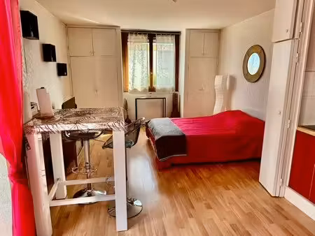 studio meublé