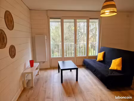 beau studio meublé caen-ifs