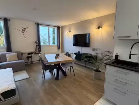 studio meublé