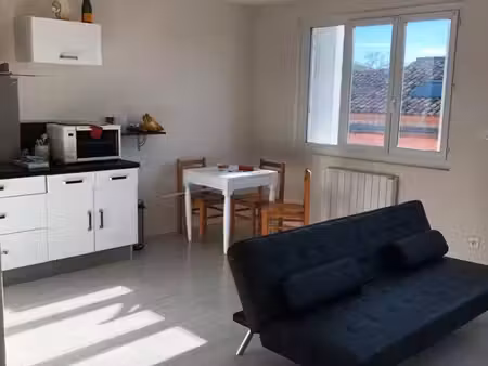 appartement t2 38 m² - centre ville à pied
