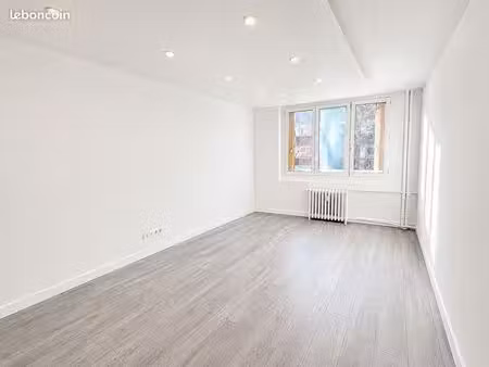 appartement 3 pièces 55 m²
